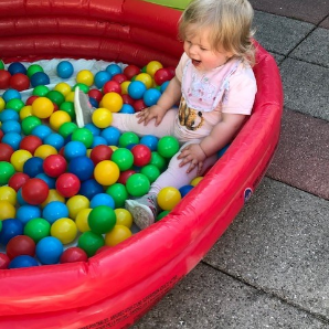 gastouder Hoofddorp - Mijn naam is jamila   per 1 Mei 2026 plek op ma wo do  doe   Ook weekend opvang   of vakantie opvang 